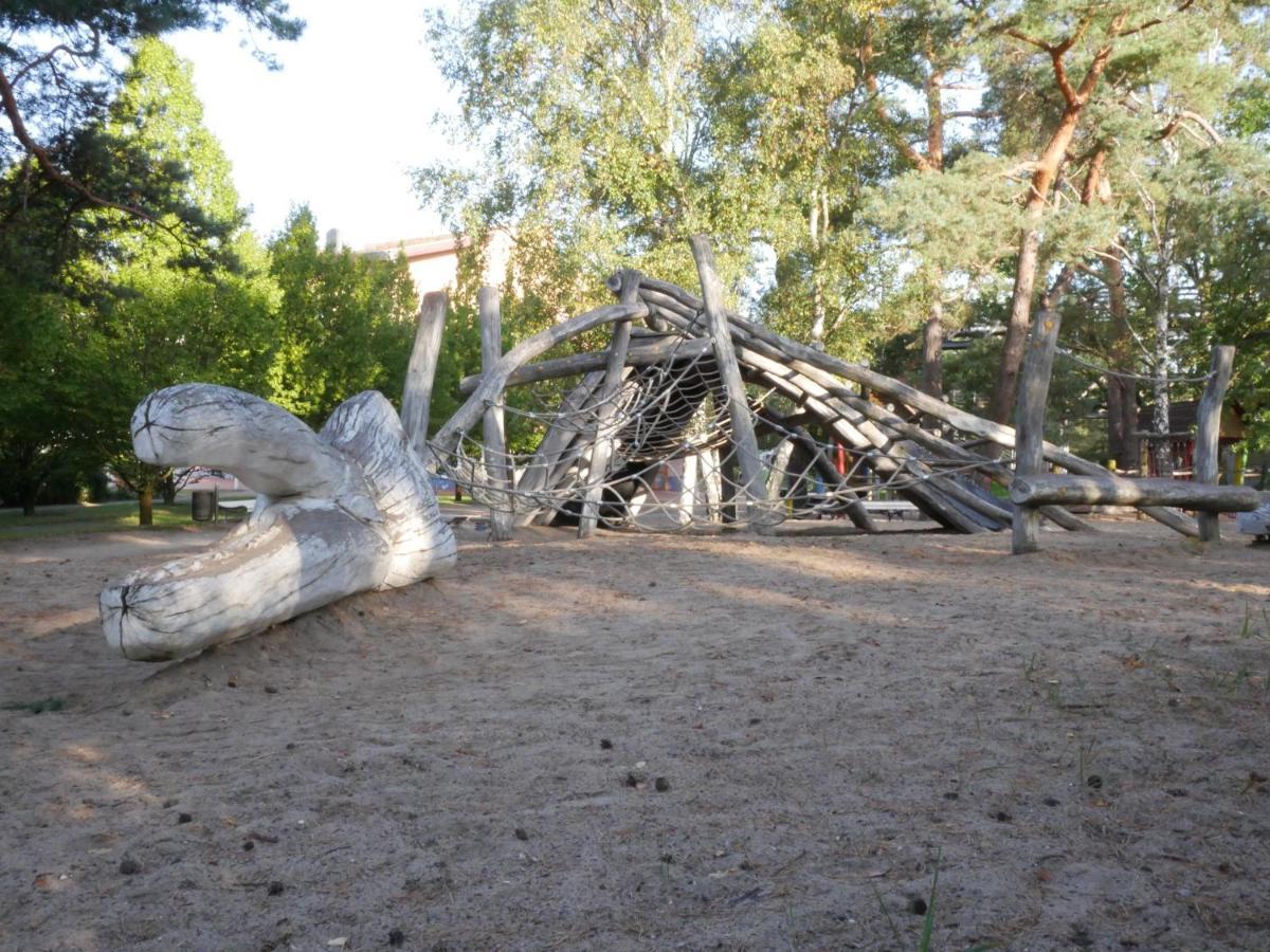 R&R Hotel Strandallee Baabe Εξωτερικό φωτογραφία
