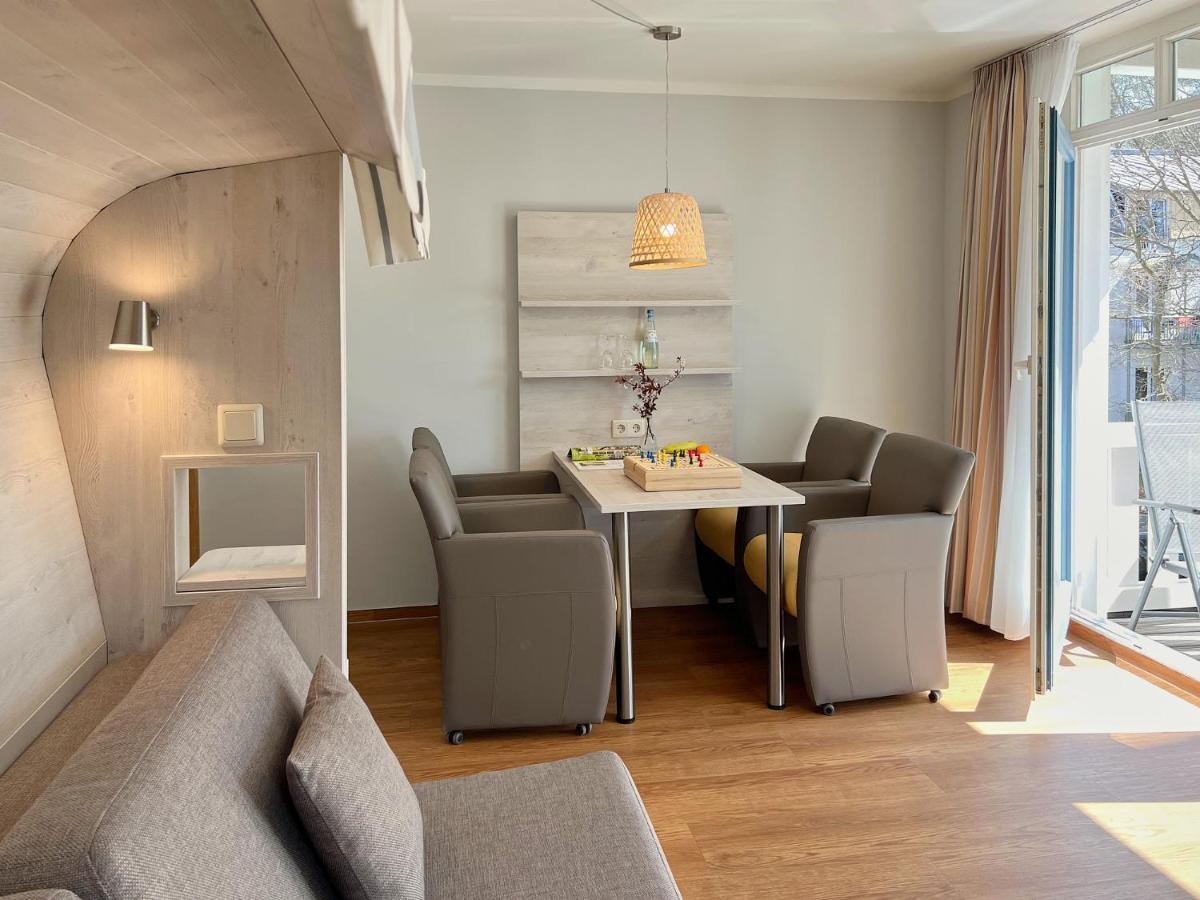 R&R Hotel Strandallee Baabe Εξωτερικό φωτογραφία