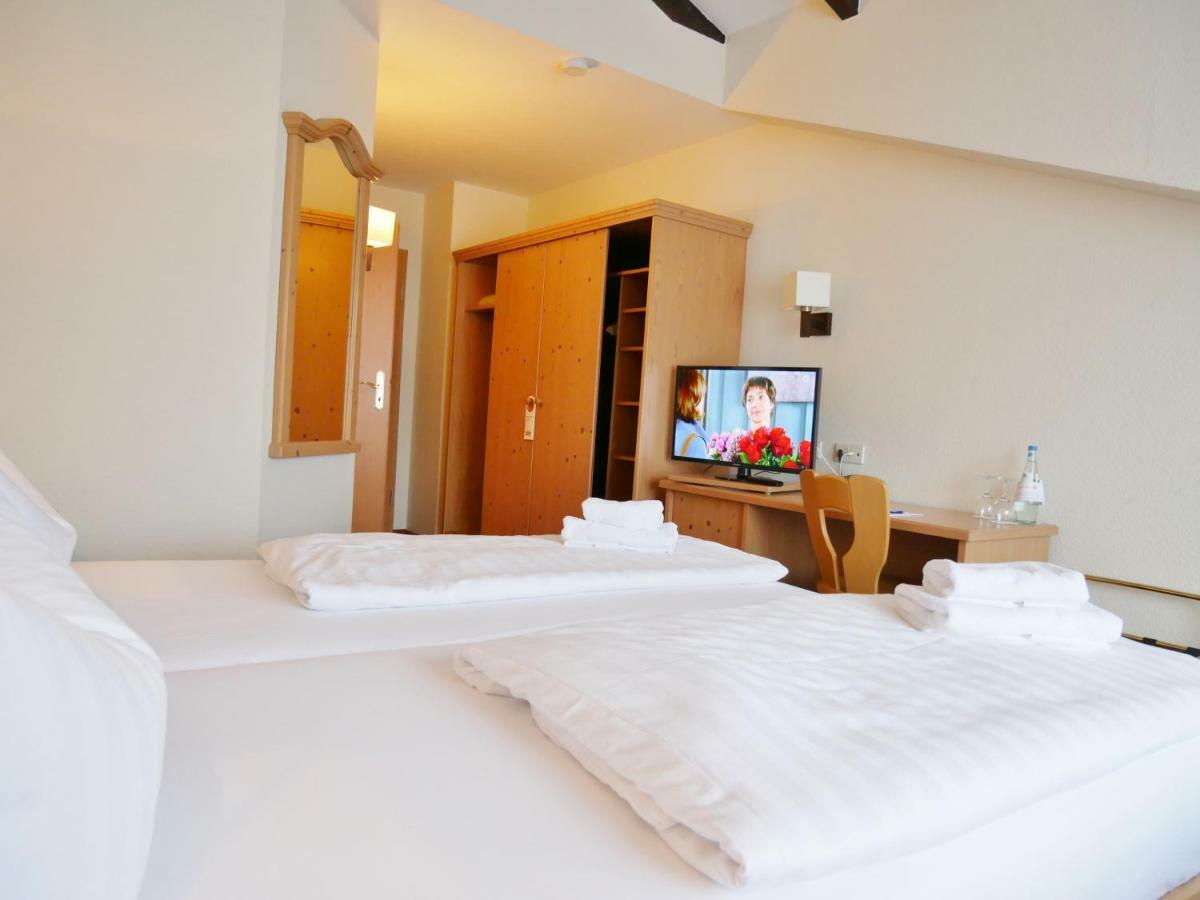R&R Hotel Strandallee Baabe Εξωτερικό φωτογραφία